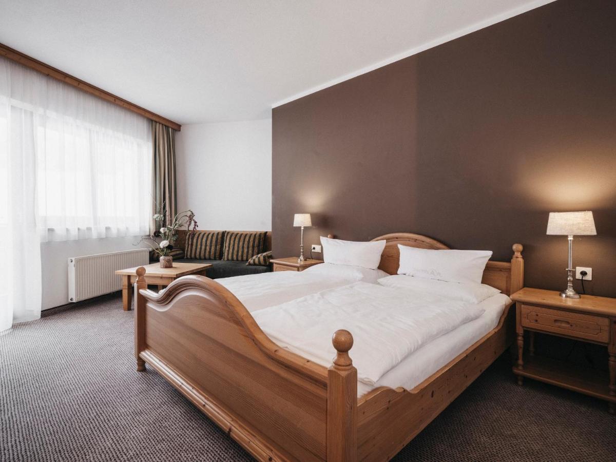 Almwellness-Resort Tuffbad Sankt Lorenzen im Lesachtal Exteriér fotografie