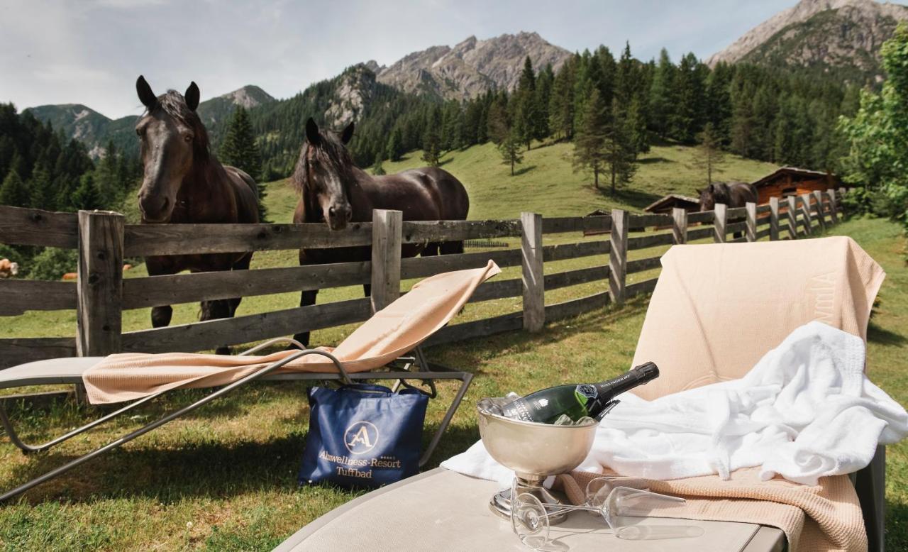Almwellness-Resort Tuffbad Sankt Lorenzen im Lesachtal Exteriér fotografie